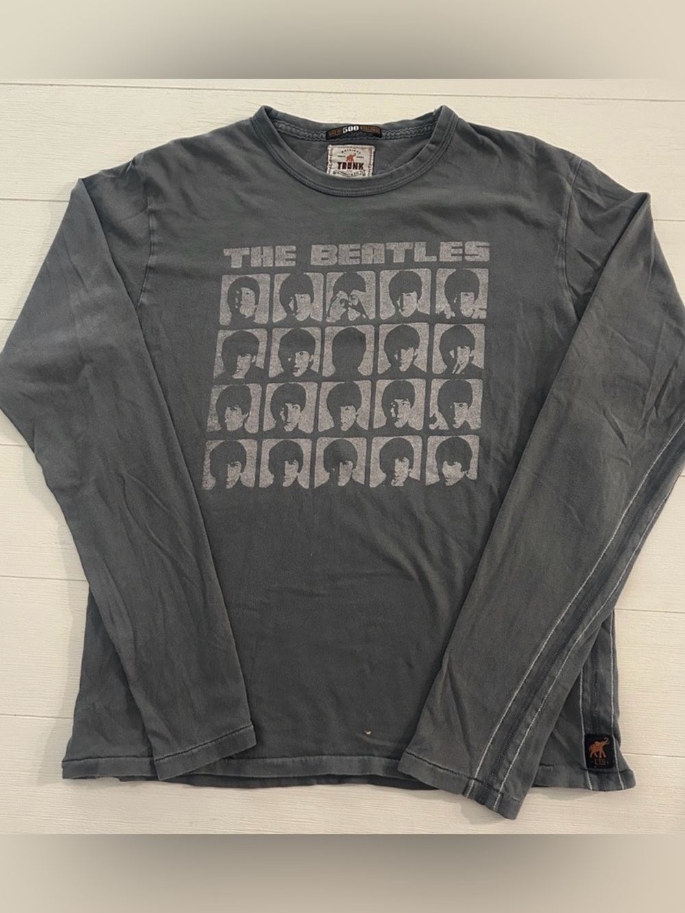 VTG Trunk LTD, The Beatles A Hard 
Days Night, L/S Gray Sz Med, 1 of 500 RARE